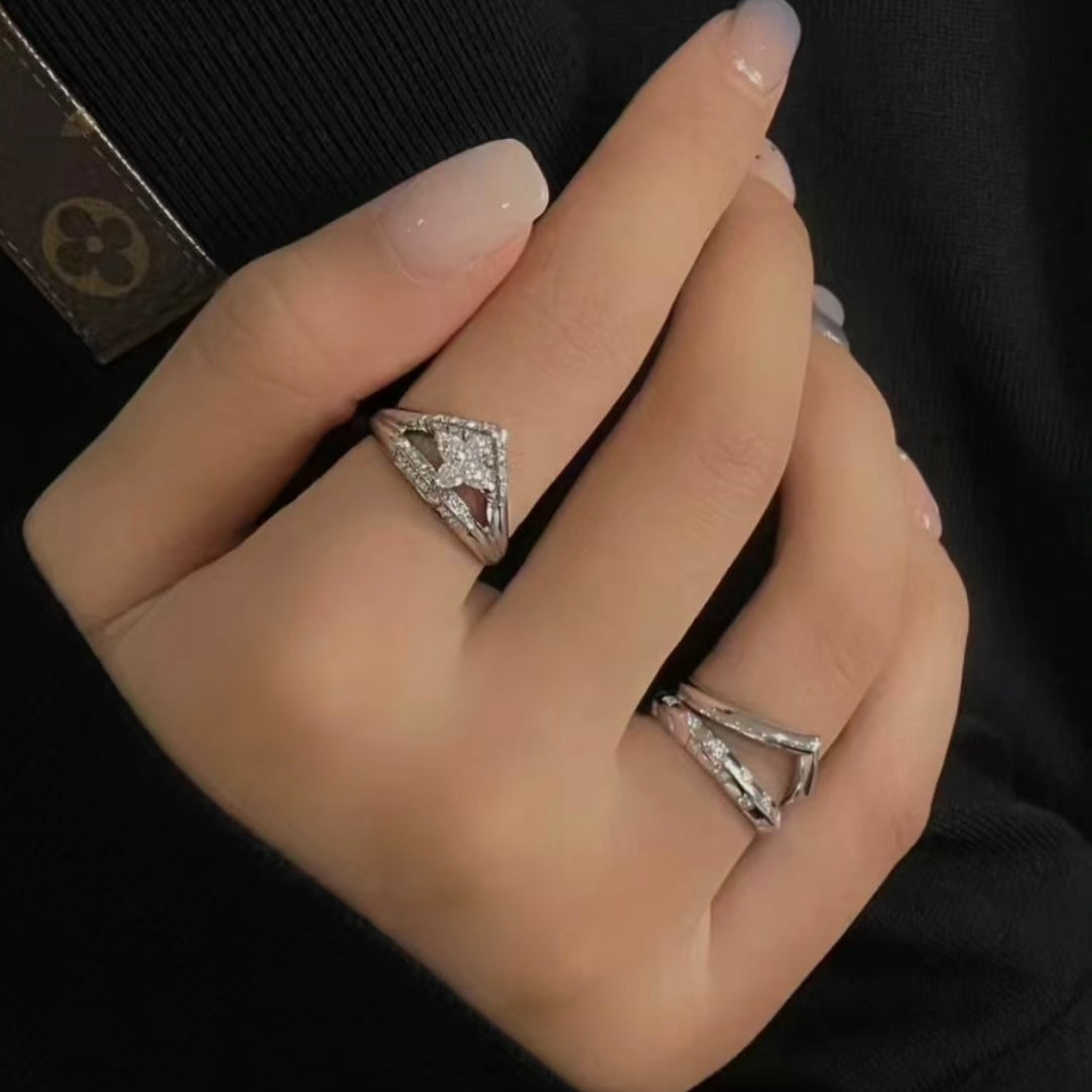 18K Louis Vuitton Damier Diamonds Ring