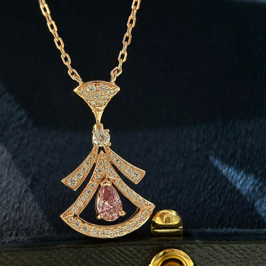 18K BVLGARI BVLGARI Dream Pearls Diamond Necklace